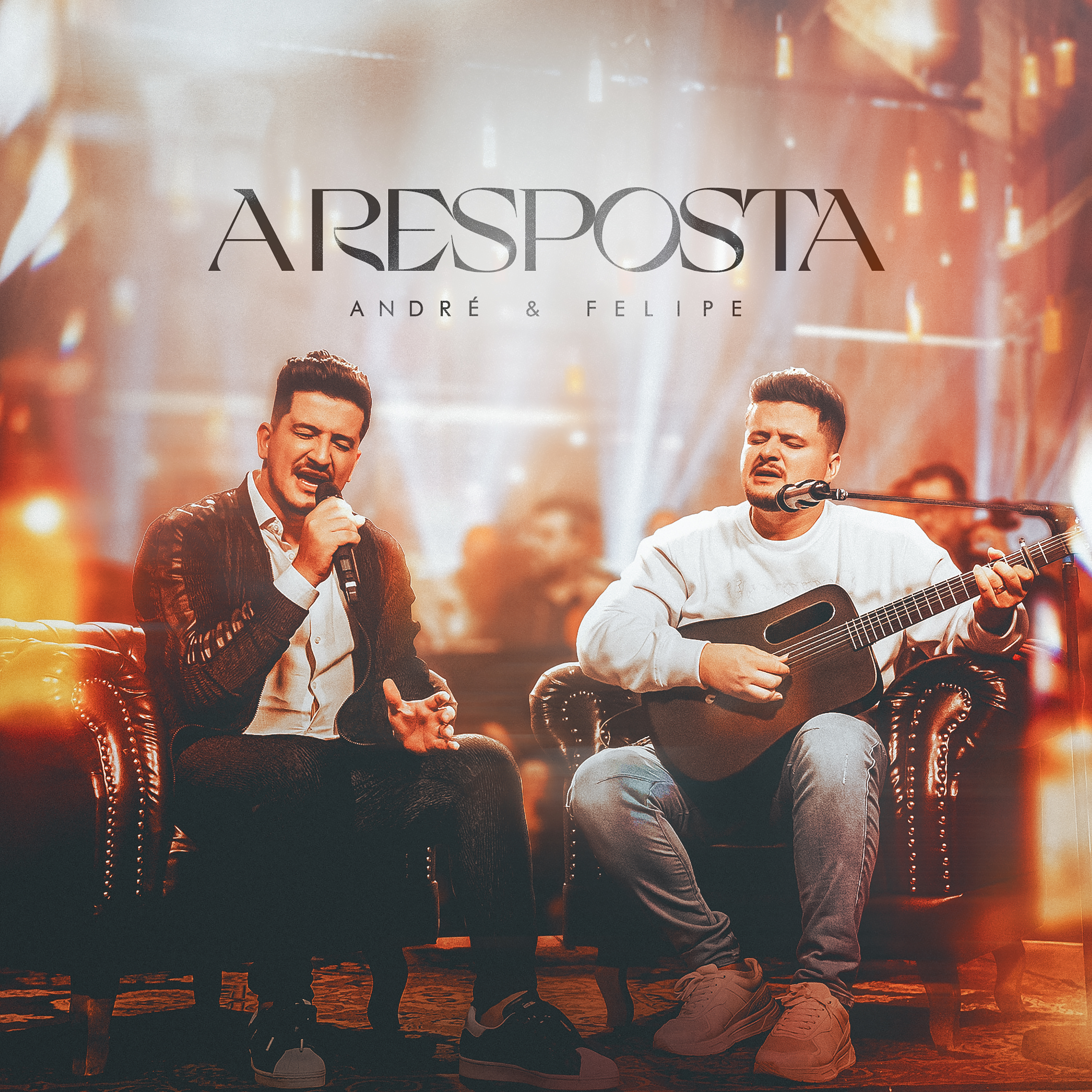 André e Felipe cantam  “A Resposta”, o retorno à casa do Pai